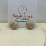 Brinco Flor Cravejado com Zircônias