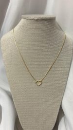 COLAR MNI CORACAO VAZADO OURO AMARELO - Imagem 2
